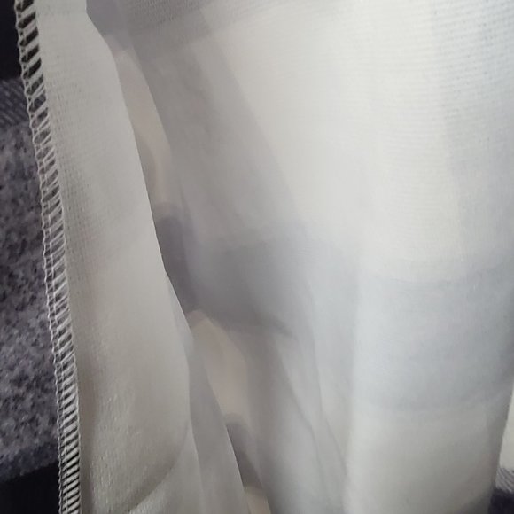 Black and white plaid shacket - Picture 4 of 4